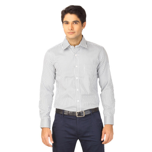 Mark Taylor Men Green & White Striped Shirt