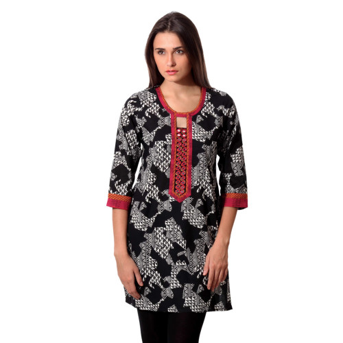 Women Black & White Printed Kurta